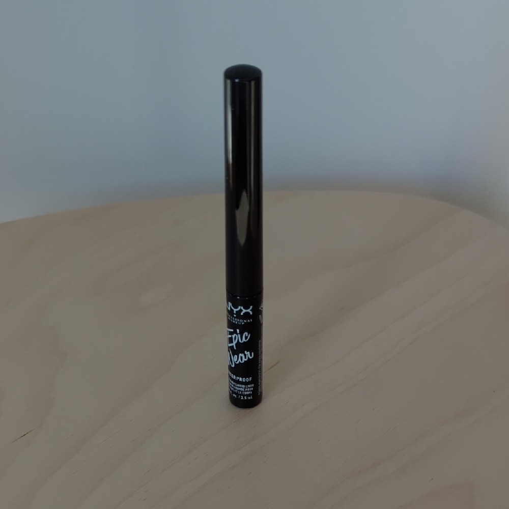 ✨FREE✨ NYX Professional Makeup Epic Wear Liquid Liner